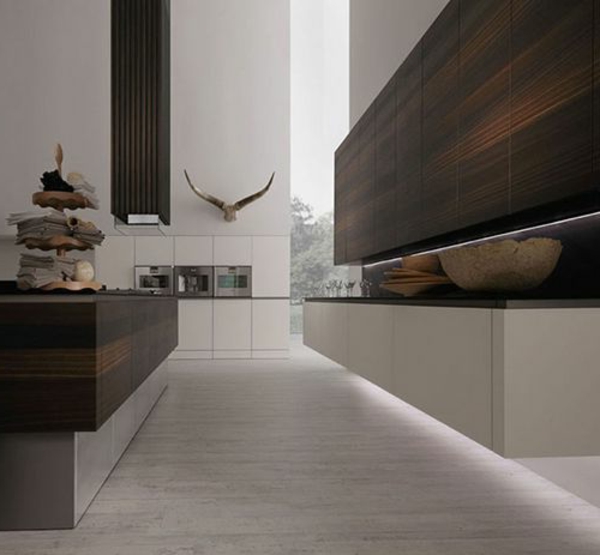 moderne-küchenmöbel-super-große-küche-mit-hoher-decke