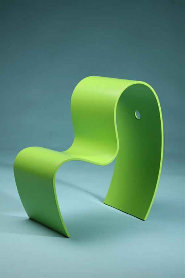 modernes-Design-für-einen- designer-Stuhl-in-Grün-Idee
