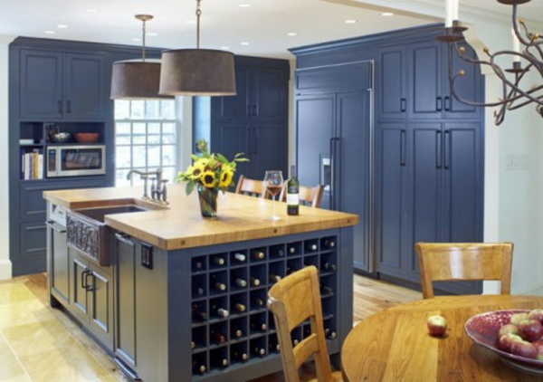 neue-küchenideen-blau-und-traditionell