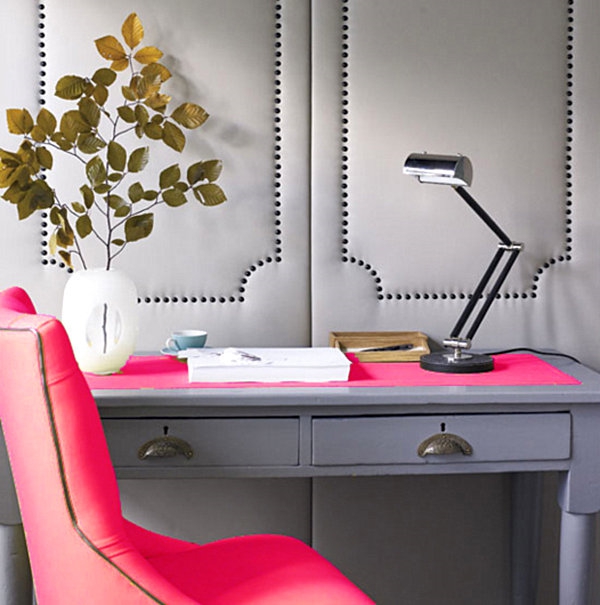 originelle-Gestaltung-im-Büro-mit-neon-Farben-Rosa