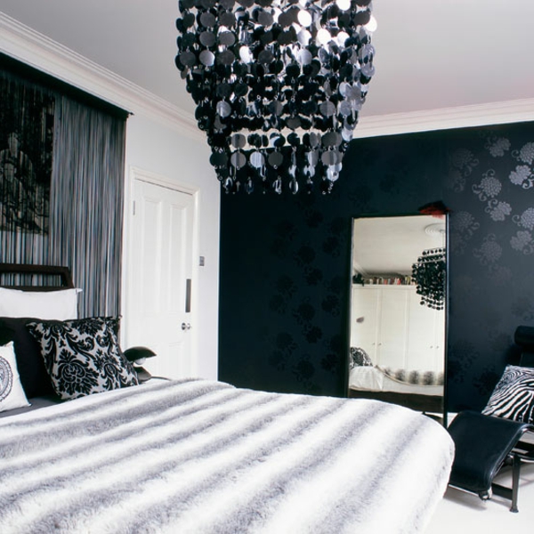 tapeten-farben-ideen-schlafzimmer-in-weiß-und-schwarz