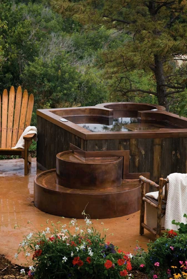 Whirlpool im Garten 100 fantastische Modelle!