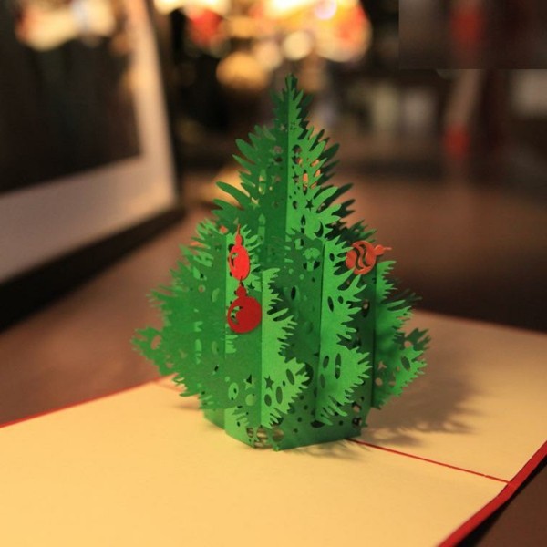 unikale-3d-weihnachtskarten-grüner-tannenbaum