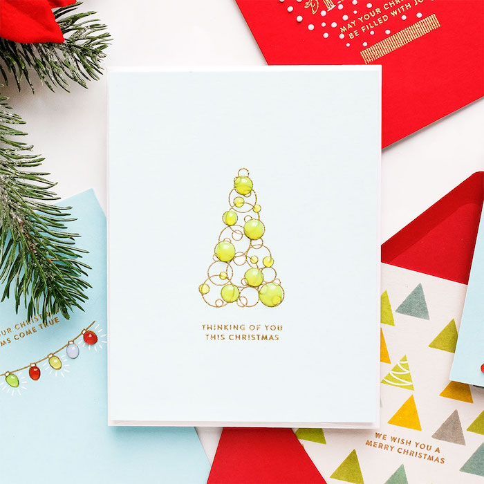 DIY Weihnachtskarte, Christbaum aus goldenen Kreisen und grünen Perlen 