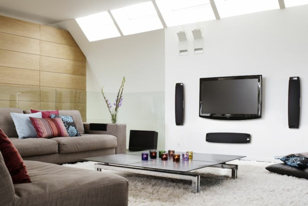 wunderbares- elegantes-Wohnzimmer-großer-Fernseher