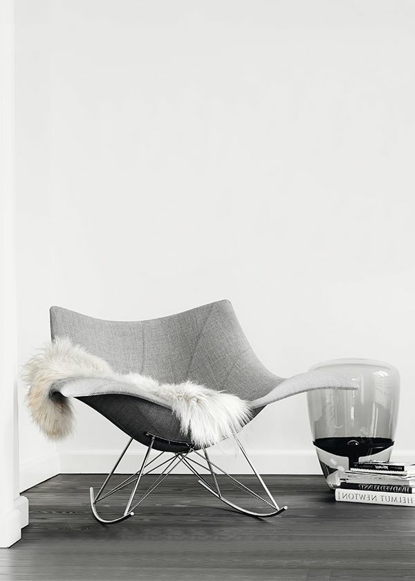 wunderschöner-Sessel-mit-coolem-Design-