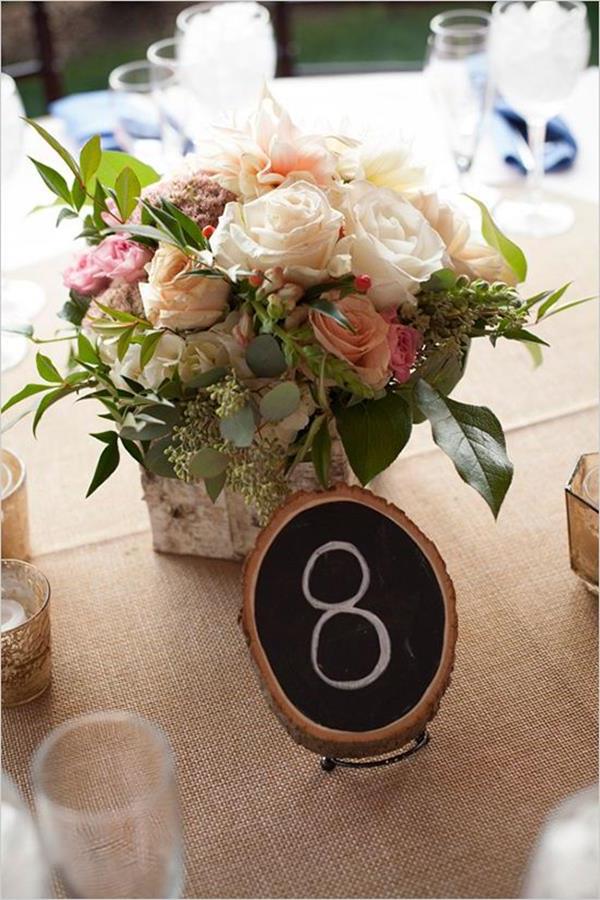 Blumendeko-Hochzeitsideen-für-eine-unvergessliche-Hochzeit-Tischdeko