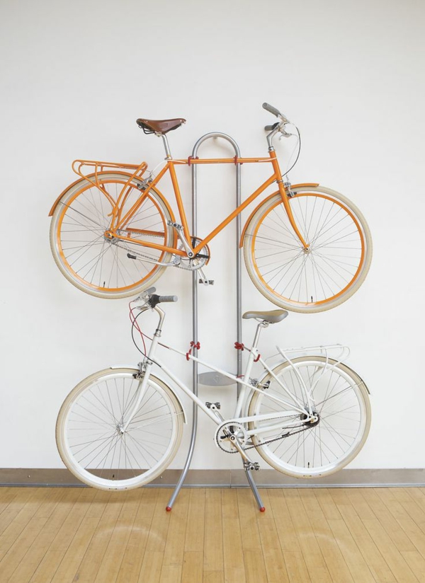 Fahrradhalter-mit-tollem-Design-aus-Edelstahl