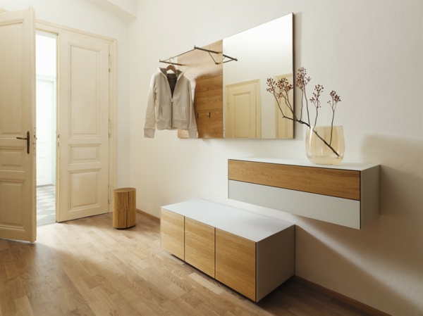 Interior-Design-Ideen-schöne-Dielenmöbel-und-Spiegel