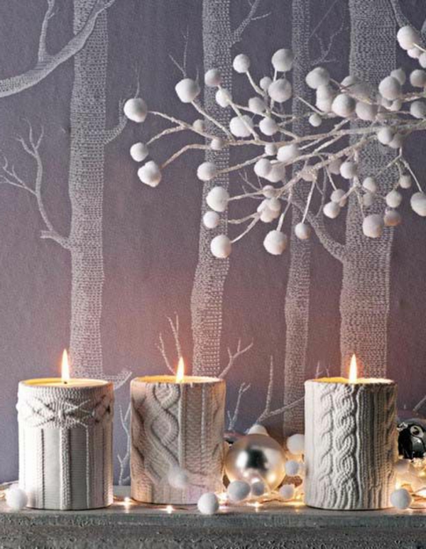 Silvester-Deko- mit-Kerzen-für-eine-gemütliche-Atmosphäre-Tischdeko-Silvester