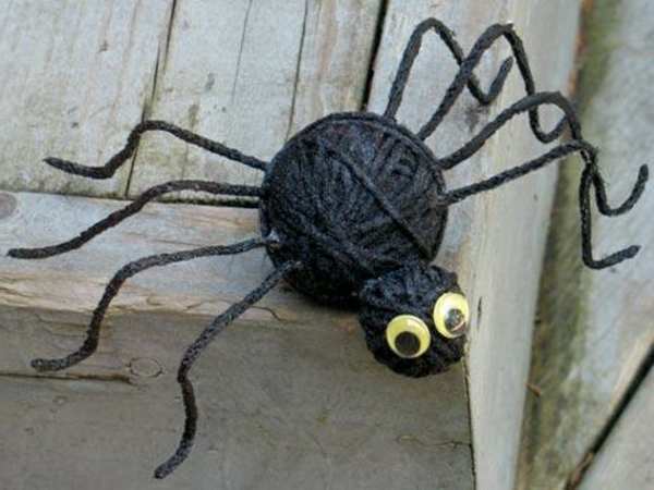 einfache-bastelideen-zum-halloween-eine-spinne