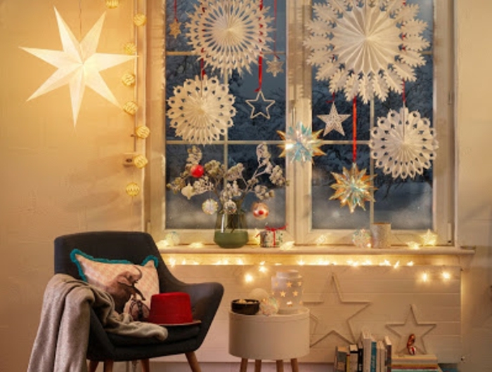 fensterbank weihnachtsdeko basteln weihnachtsfiguren makramee selber machen leuchtende sterne schneeflocken