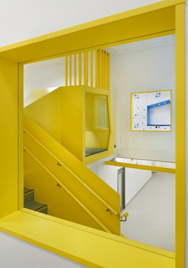 kindergarten-interieur-gelbe-akzente