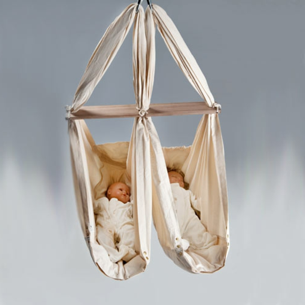 kreativ-gestaltete-baby-hängematte