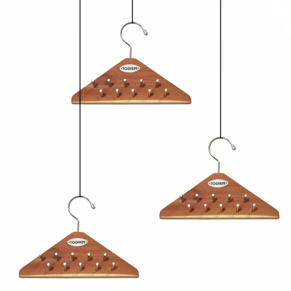 multifunktioneller-praktischer--Holzkleiderbügel-Dreieck-Holzkleiderbügel