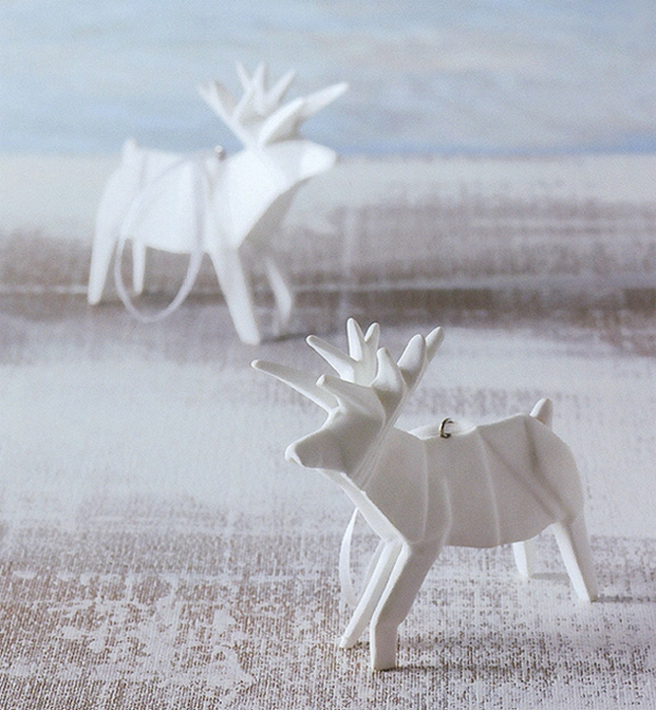 origami-zu-weihnachten-damhirsche-in-weiß - heller hintergrund