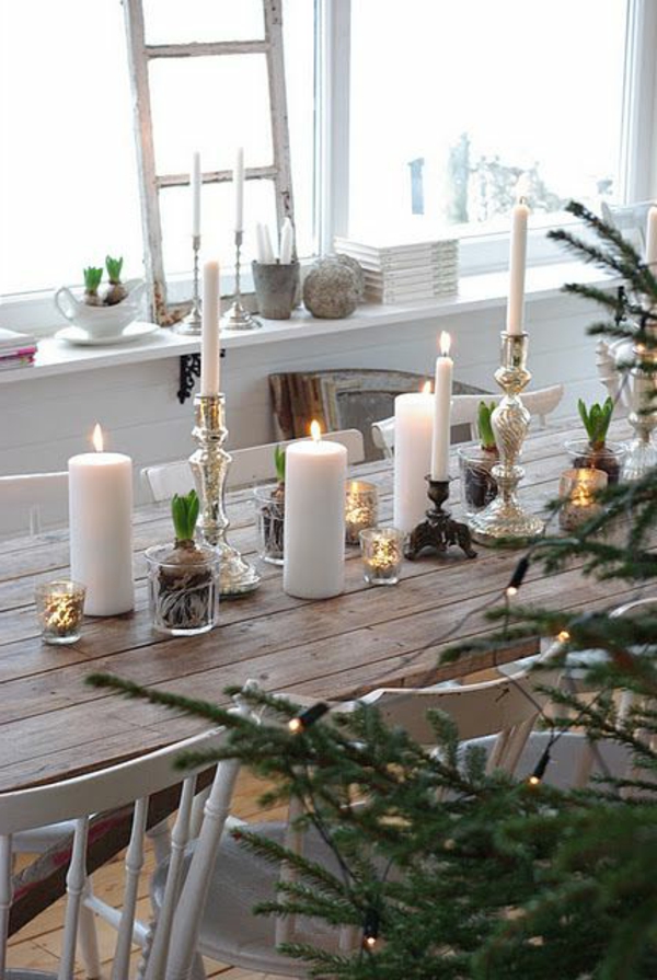 weiße-Kerzen-Weihnachtsdeko-günstig-Weihnachtsdeko-selber-machen-Deko-für-Tisch
