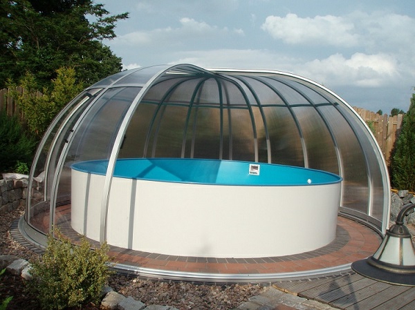 -Pool-Überdachung-moderne-Poolgestaltung-Schwimmbadüberdachungen
