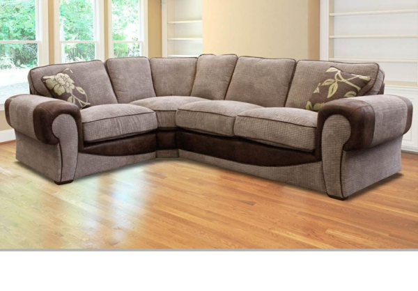 bequeme-couch-braun-schöne-einrichtungsideen-für-das-wohnzimmer-