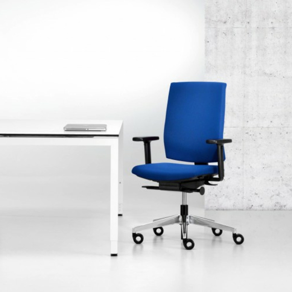 blaue-Bürostühle-mit-schönem-Design-Interior-Design-Ideen