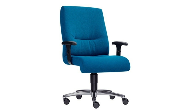 ergonomisch- bürostühle-drehstuhl-in-blauer-farbe