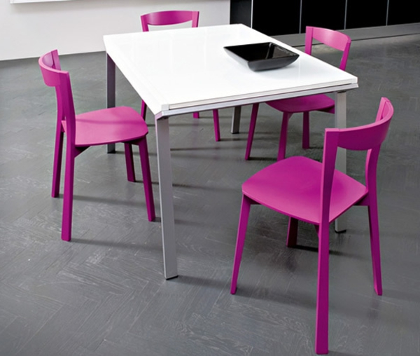 esszimmerstühle-holz-design-idee-interior-design-in-rosa