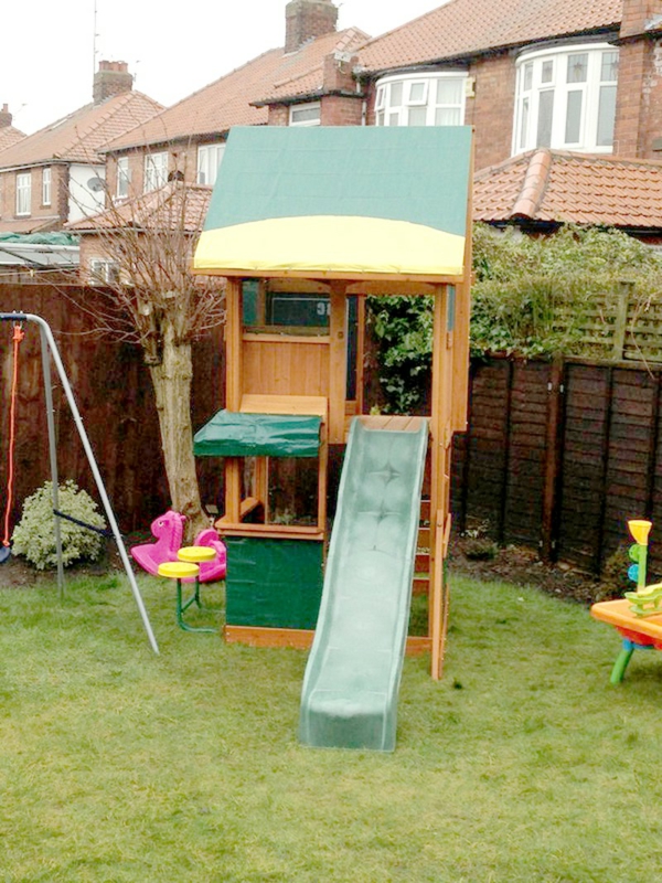 Speziell für Kinder Klettergerüst im Garten!