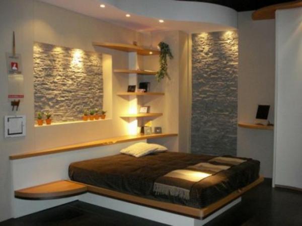 romantisches-schlafzimmer-design-weiße-schöne-wand