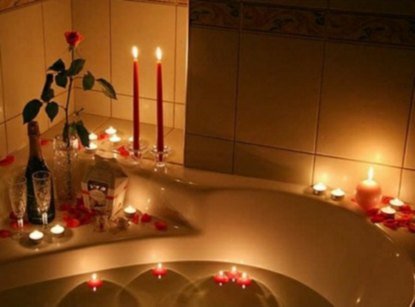 teeleuchten-im-badezimmer-im-romantischem-stil