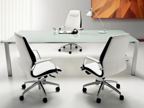 weiße-Bürostühle-mit-schönem-Design-Interior-Design-Ideen