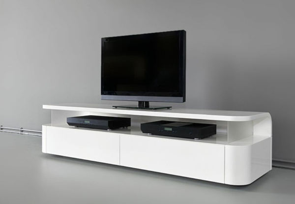 weißer-Fernsehschrank-aus-Holz-effektvolles-Design-Einrichtungsideen-für-das-Wohnzimmer