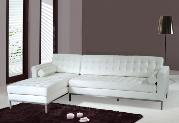 wohnzimmer-design-sofa-leder-mit-elegantem-design-weiß