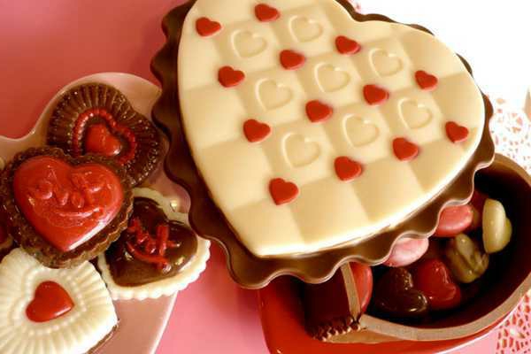wunderschöne-ideen-für-valentinstag-süßigkeiten-in-form-eines-herzens-selber-machen