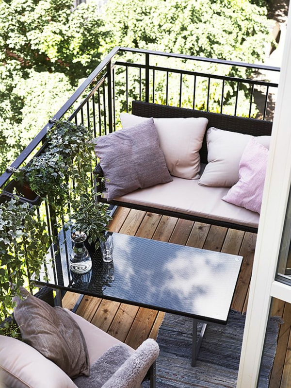 bequeme-schöne-balkonmöbel-balkon-balkon-gestalten-balkon-ideen