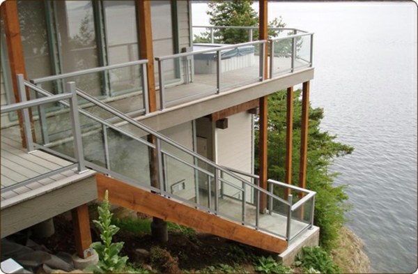 eine-moderne-und-luxuriöse-architektur-ferienwohnung-fantastische-terrasse