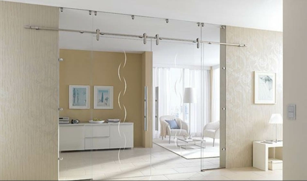 glasschiebetüren-mit-modernem-design-interior-design-ideen-für-zuhause-inenntür-glas