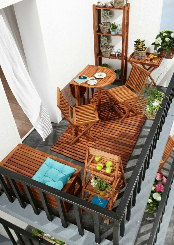 wunderbare--balkonmöbel-balkon-verschönern-balkon-deko-ideen-balkongestaltung-