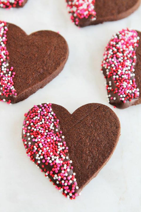 überraschung-zum-valentinstag-romantisches-wochenende-cookies