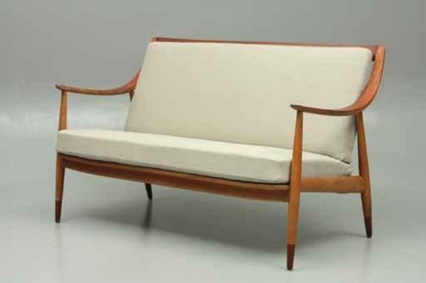 dänische-möbel-weißes-schönes-sofa