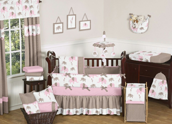 grau-rosa--babyzimmer-deko-babyzimmer-mädchen-babyzimmer-gestalten