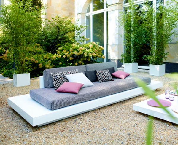 outdoor-stoffe-modernes-graues-sofa