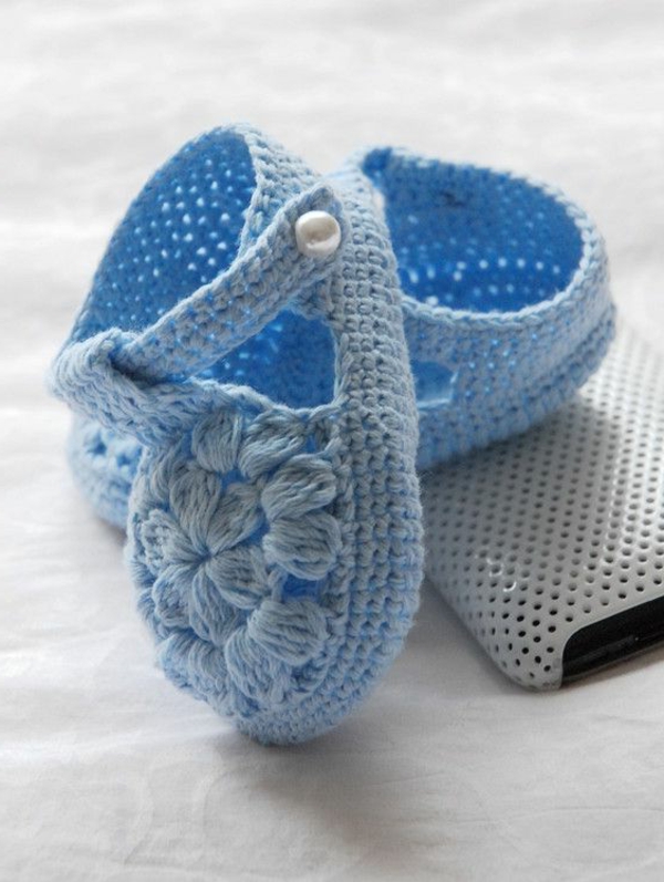 tolles-design-häkeln-babyschuhe-fantastische-ideen-für-häkeleien-in-babyblau
