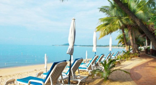 Paradise-Beach Resort-Mae-Nam-Strand