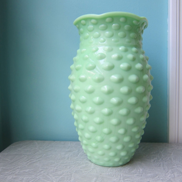 Vase-in-Pastellgrün
