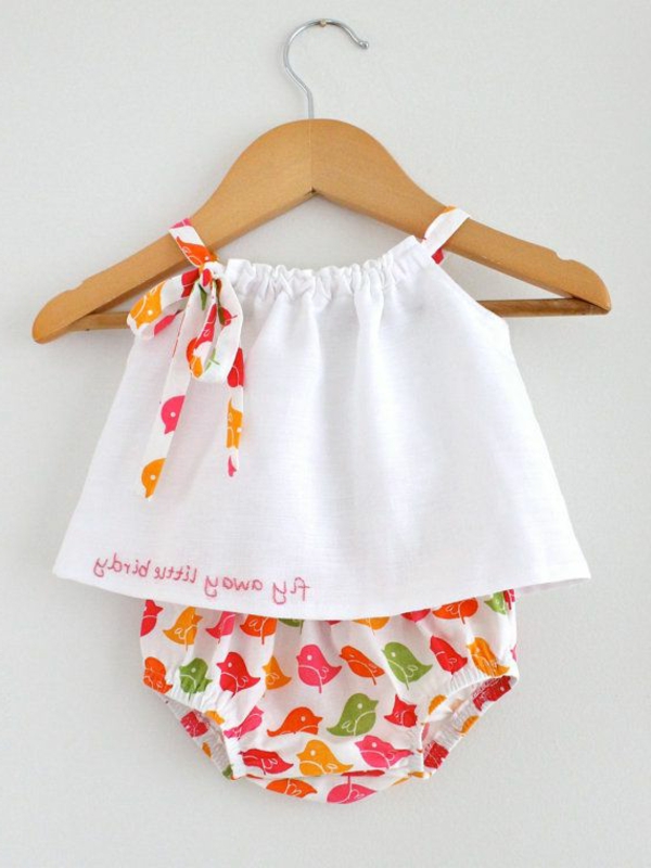 babymode-baby-kleidung-babykleider-schönes-design -