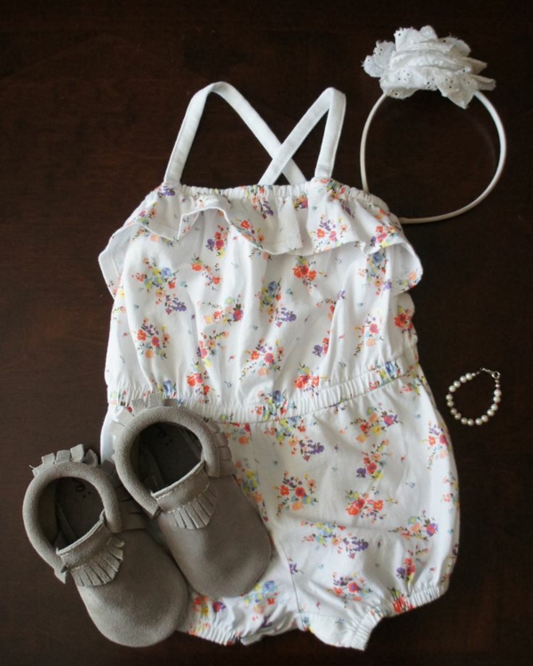 babymode-baby-kleidung-babykleider-schönes-design --