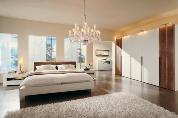 coole-schlafzimmer-deko-weißes-bett-modell