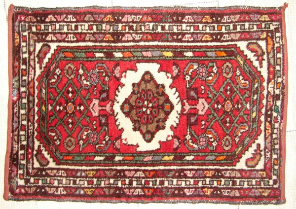 klassischer-türkischer-Teppich