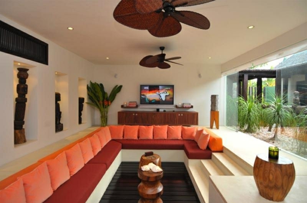 orange-wohnzimmer-design-super-großes-eckiges-sofa