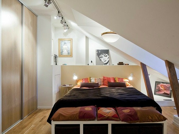 schlafzimmer-mit-dachschräge-attraktiv-und-cool-aussehen